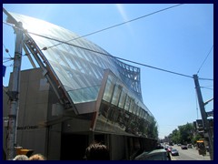 Toronto Bus Tour 197 - Art Gallery of Ontario